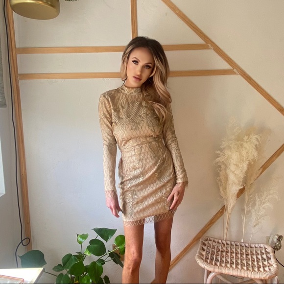 Neck Long Sleeve Backless Sequin Bodycon dress - Picture 3 of 10